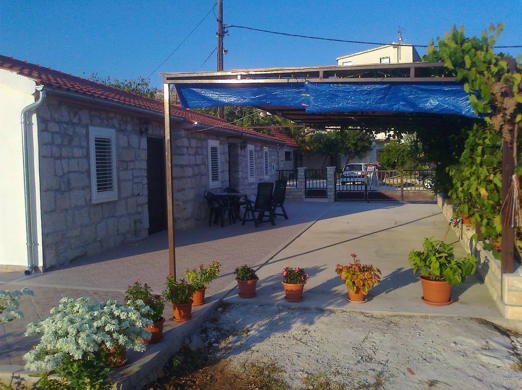 Vinka Apartments Seget Vranjica Luaran gambar